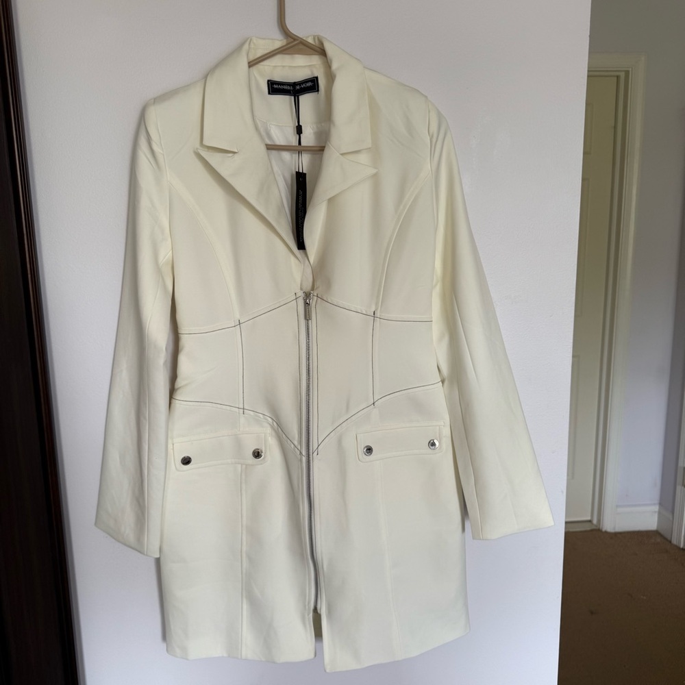 Maniere De Voir Cream Zip-Front Trench Coat